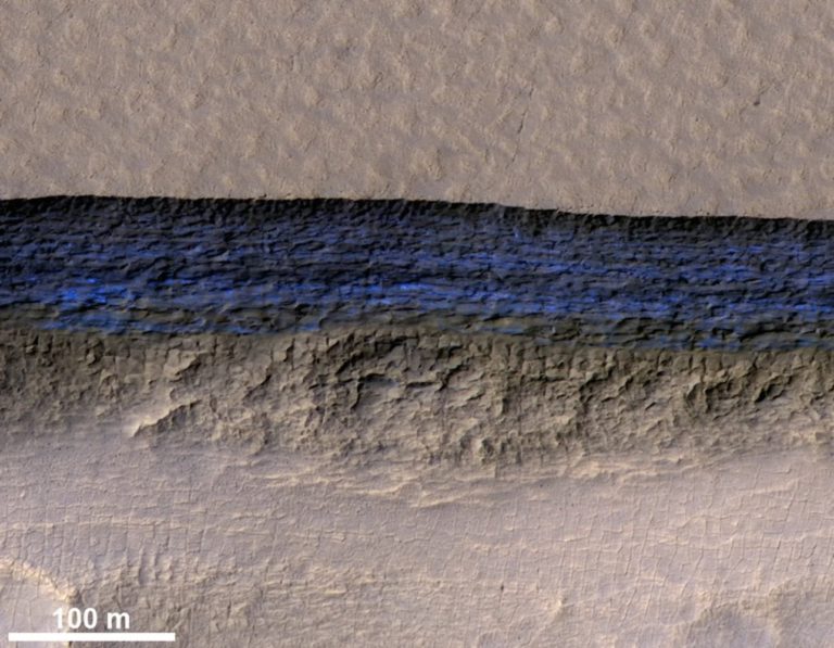 Des glaciers énormes se sont cachés sous la surface de Mars