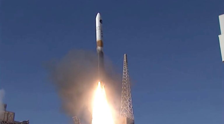 États-Unis lance Spy Satellite sur une mission secrète